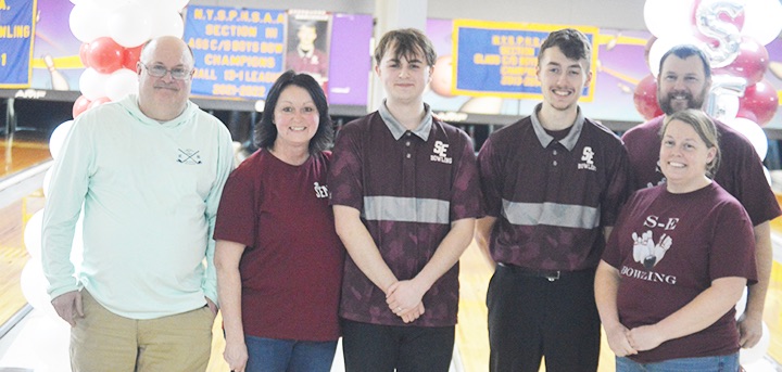 S-E Bowlers Honor Seniors In Shutout Win Vs Clinton